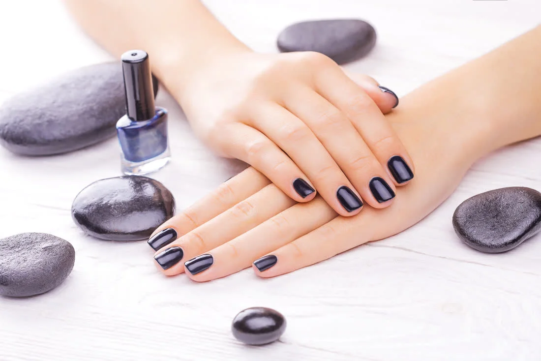 Shellac — deep navy gloss manicure